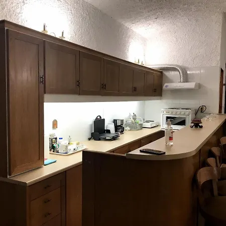 Kalypso Apartament *