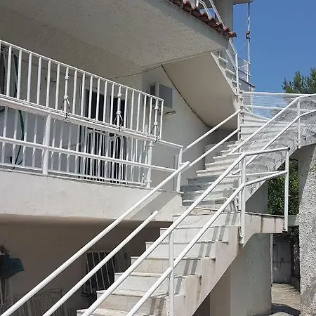 Kalypso Apartment